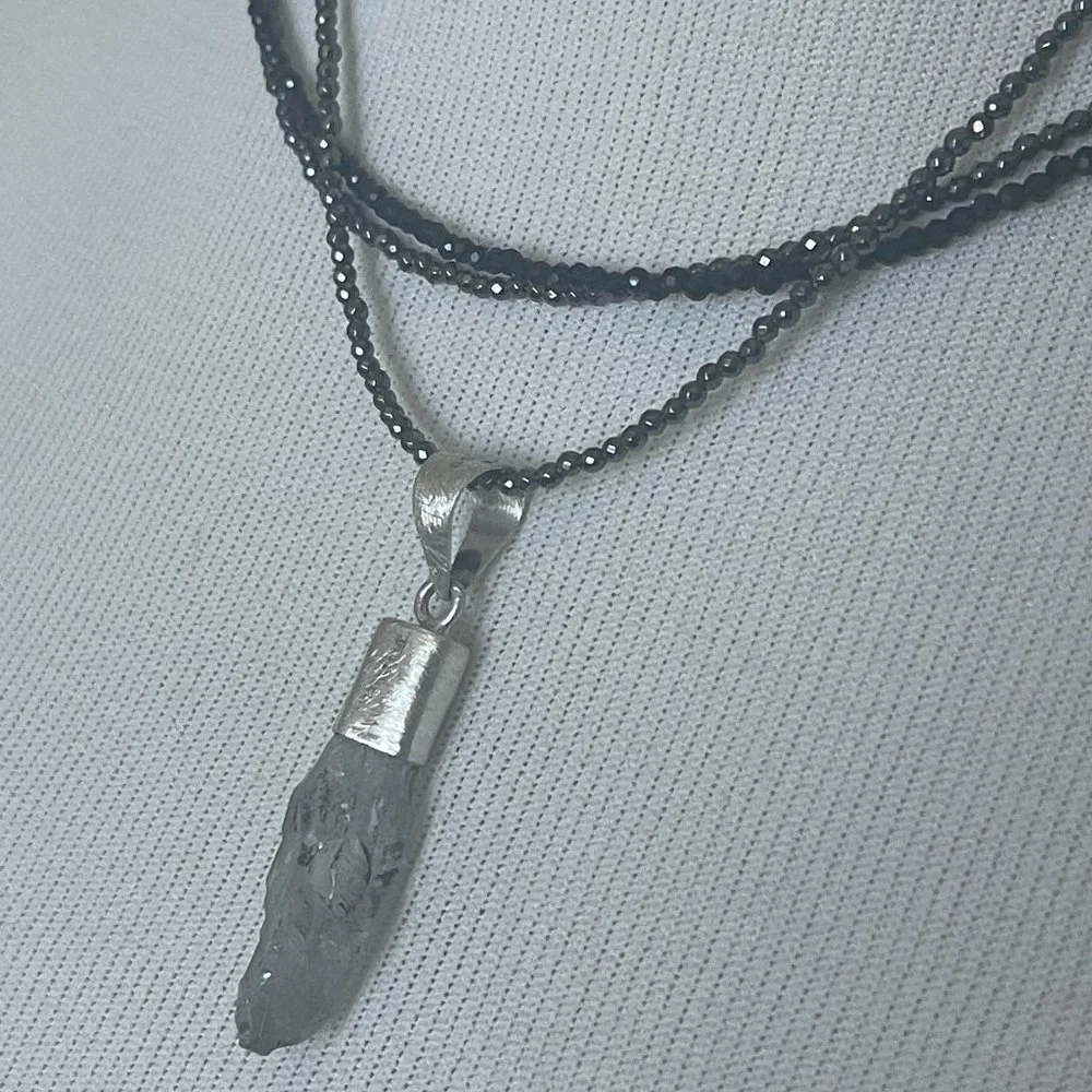 Petite Gemstone Iron Grey Hematite Choker Necklace | 18" | NWT - Picture 2 of 5